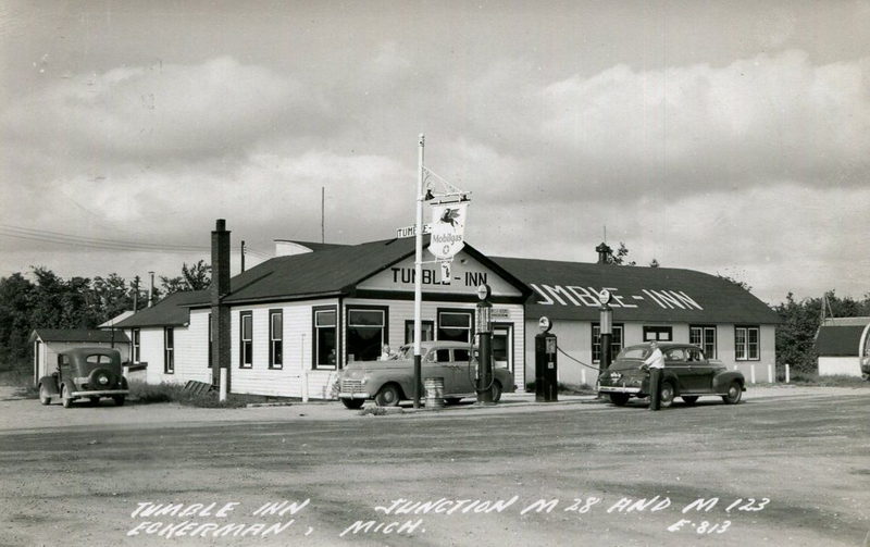 Tumble Inn (Tumble-Inn) - Vintage Postcard